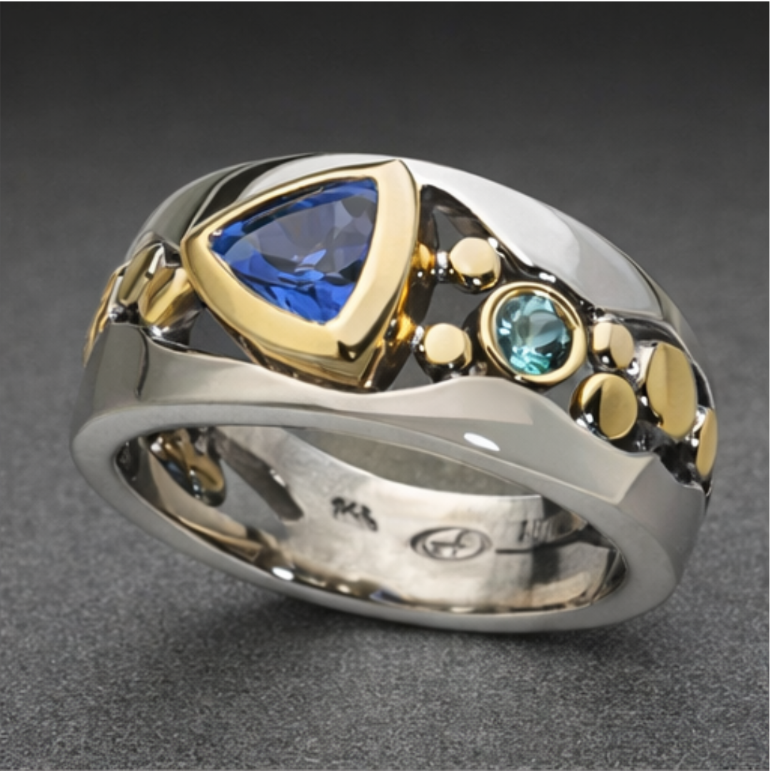 Dual Tone Sapphire Crest Ring
