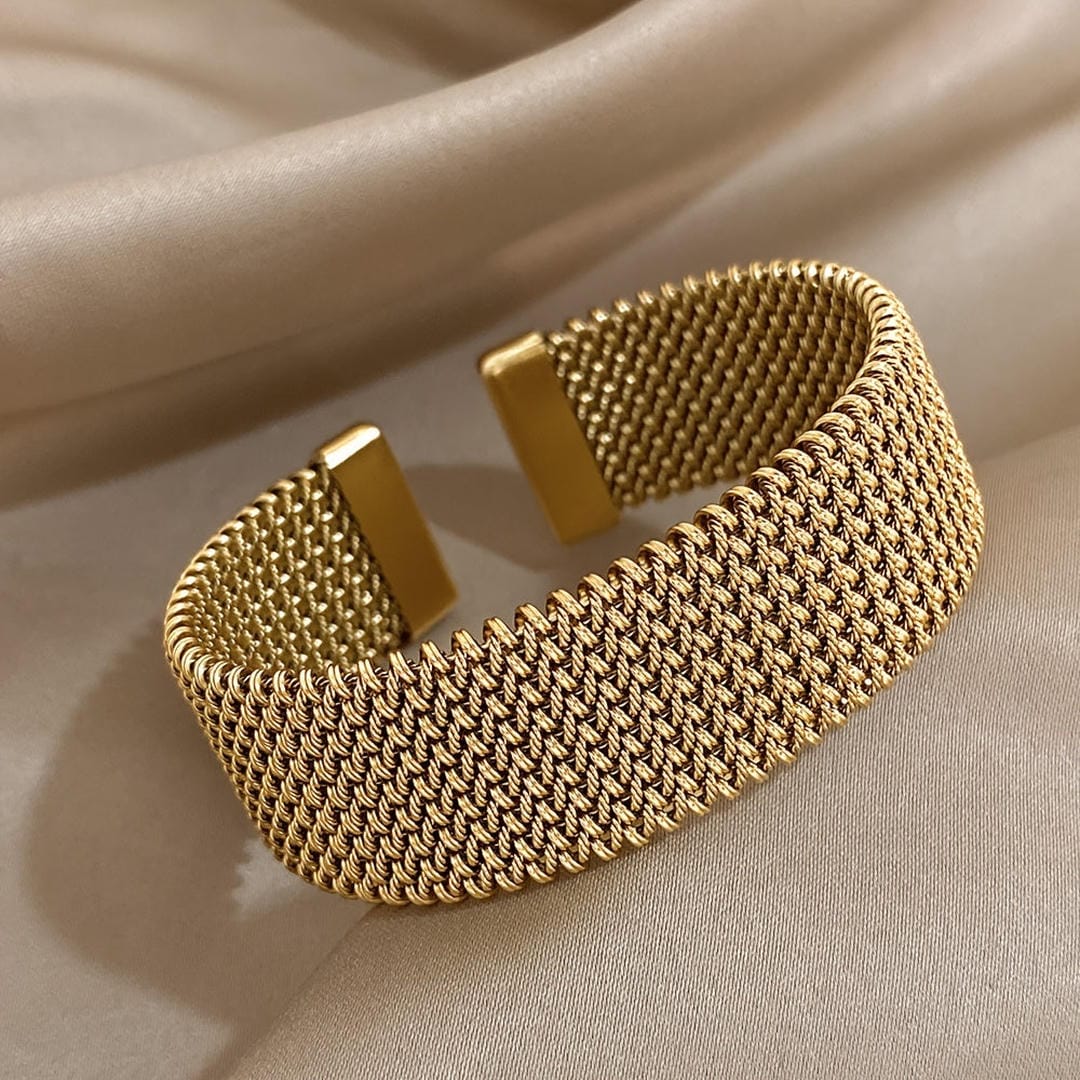Woven Adjustable Gold Plated Bracelet