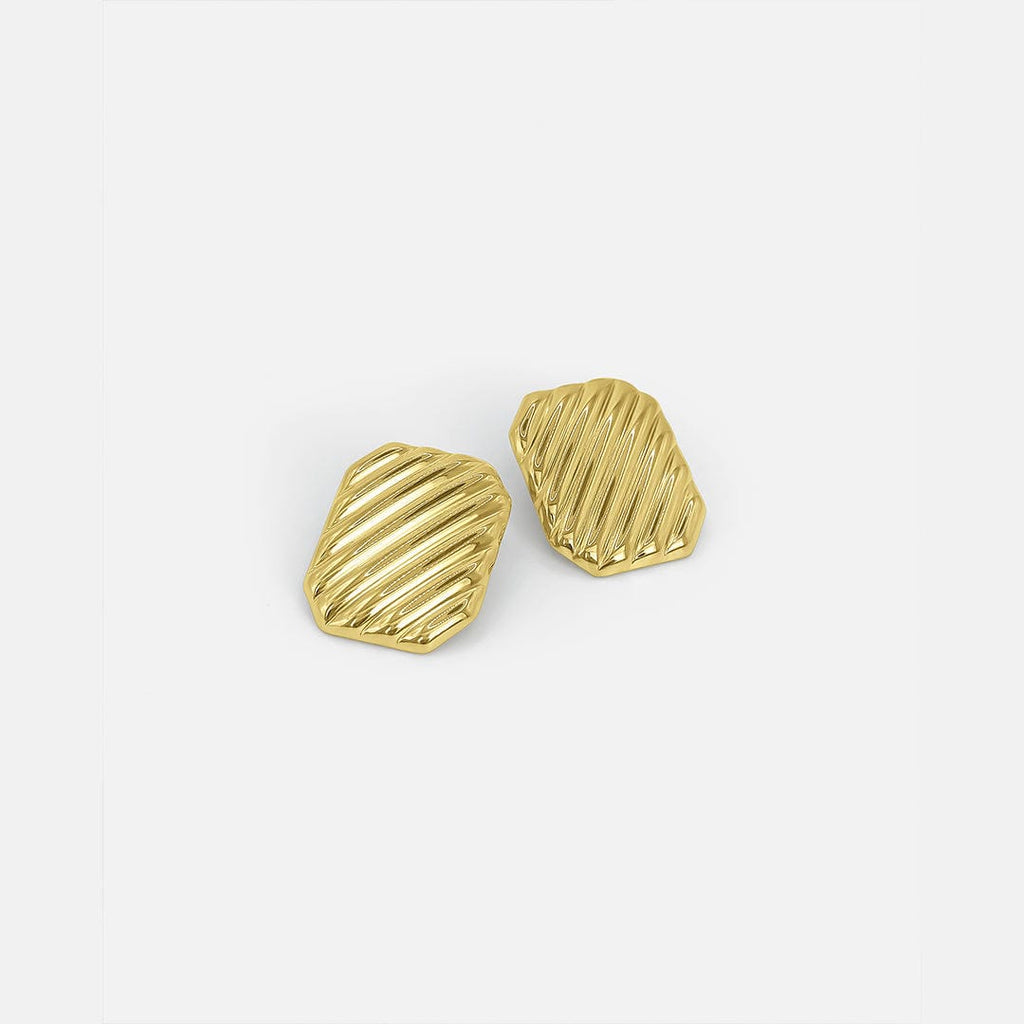 Dazzling Camilla Sculptural Gold Earrings