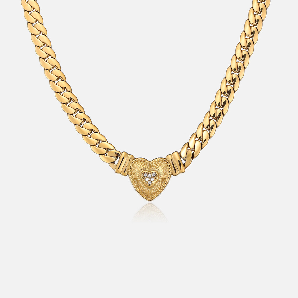 Amoura Necklace