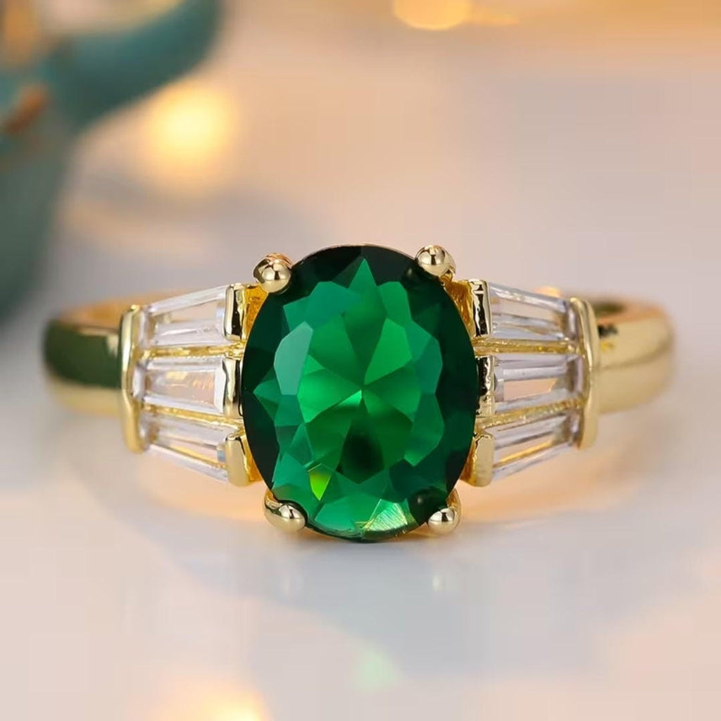 Emerald Oval Classic Ring