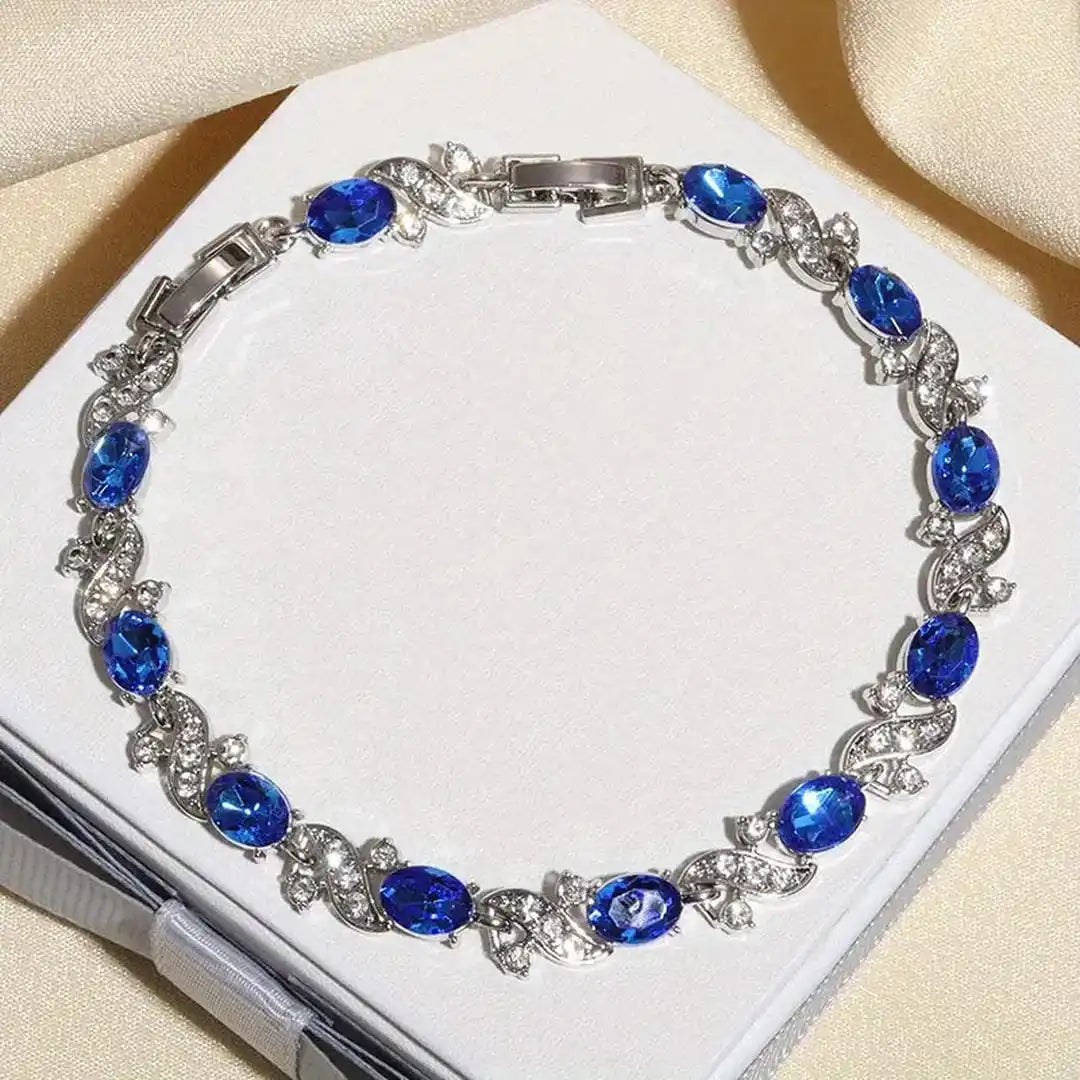 Delicate Giada Seraphae Bracelet