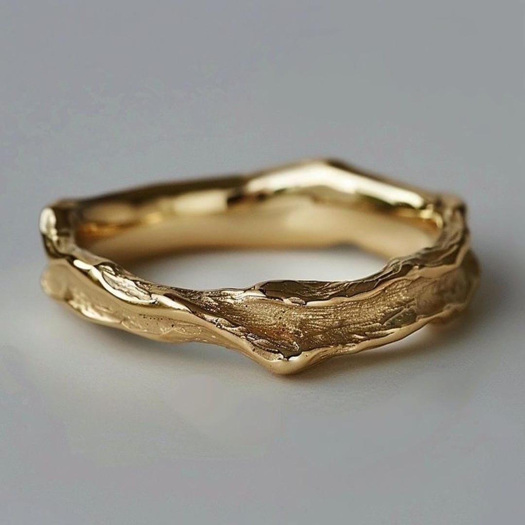 Elegant Vintage Ring Gold