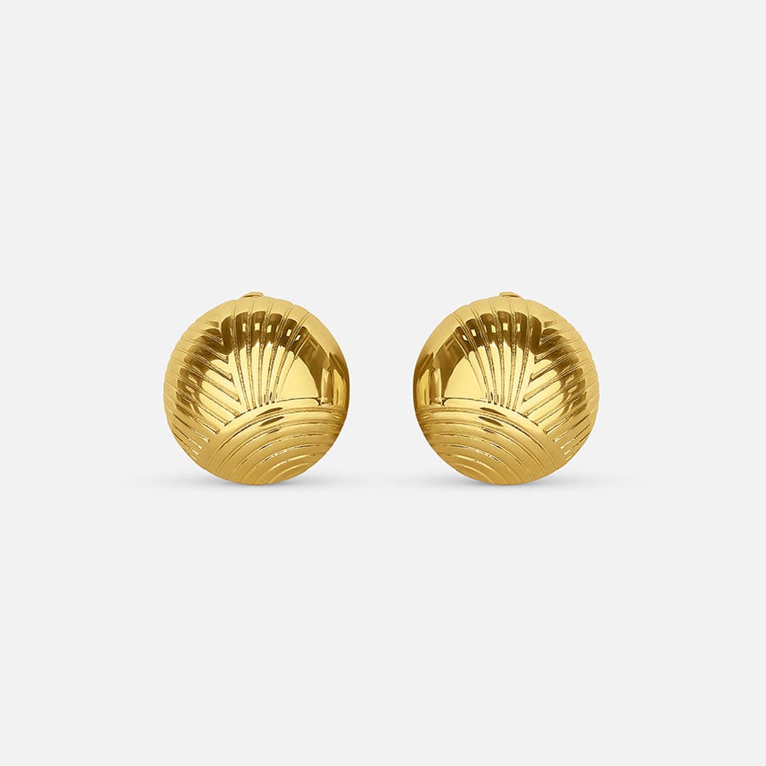 Elegant Gold Circle Earrings