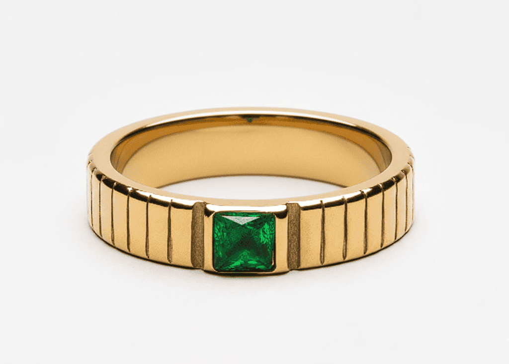 Bold Emerald Statement Ring