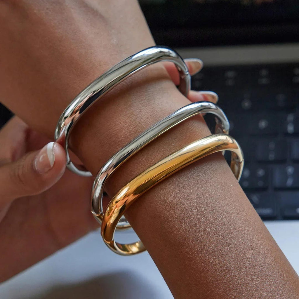 Gold Modern Bracelet