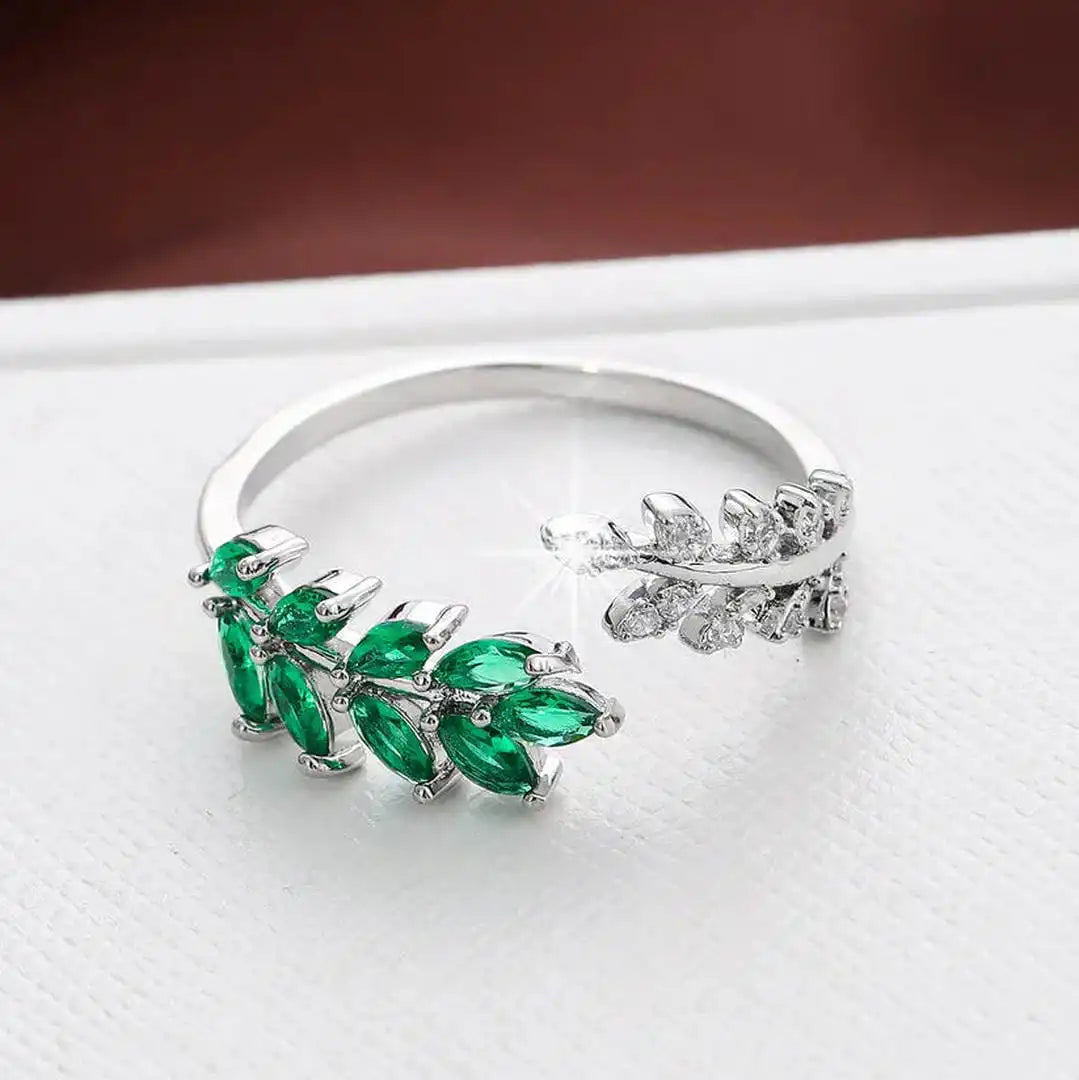 Dainty Emerald Green Leaf Ring