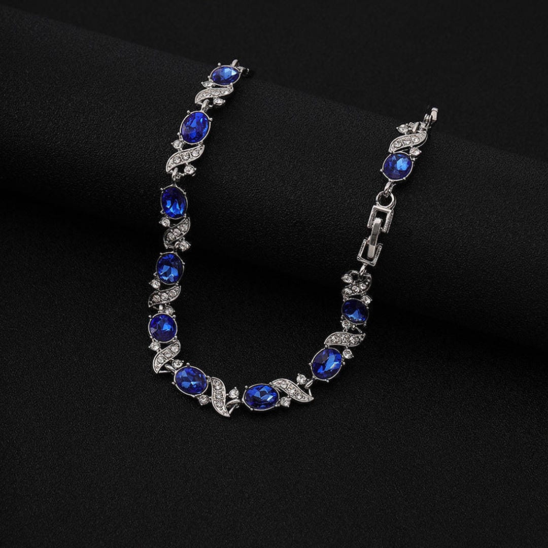 Delicate Giada Seraphae Bracelet