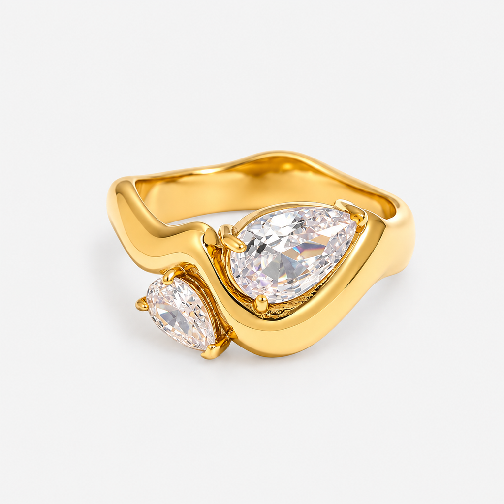Elegant Crystal Teardrop Gold Ring