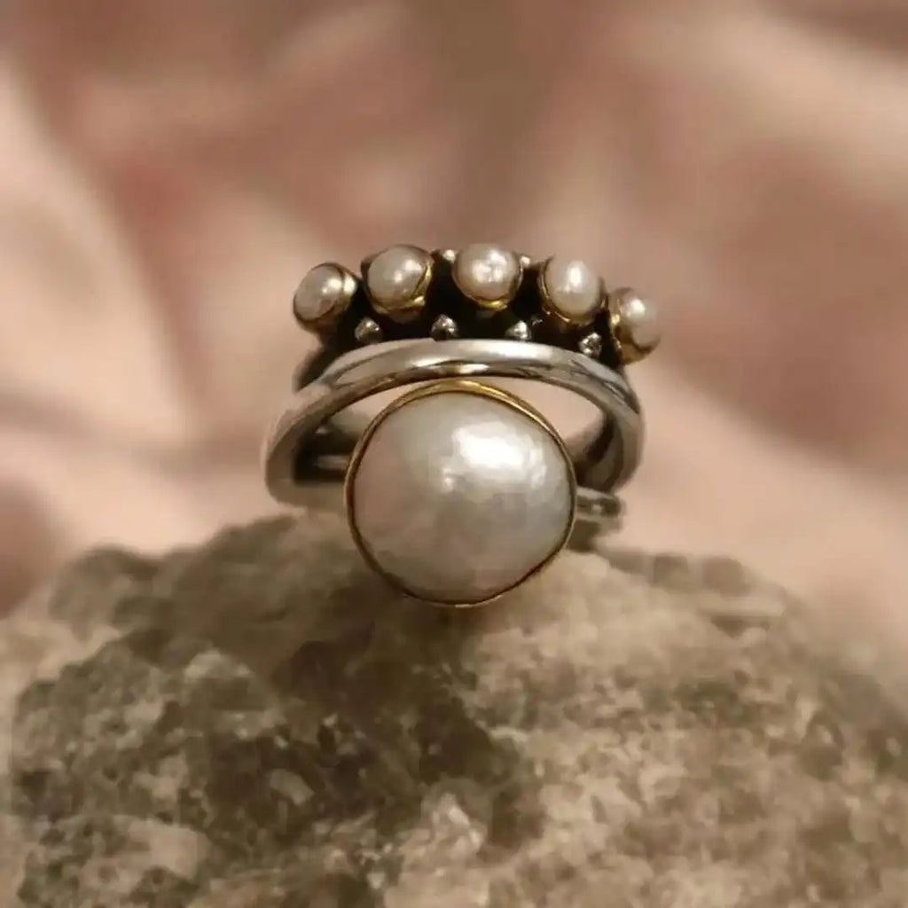 Classic Silver Orbit Pearl Ring