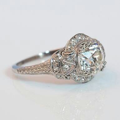 Elegant Crystalline Silver Ring