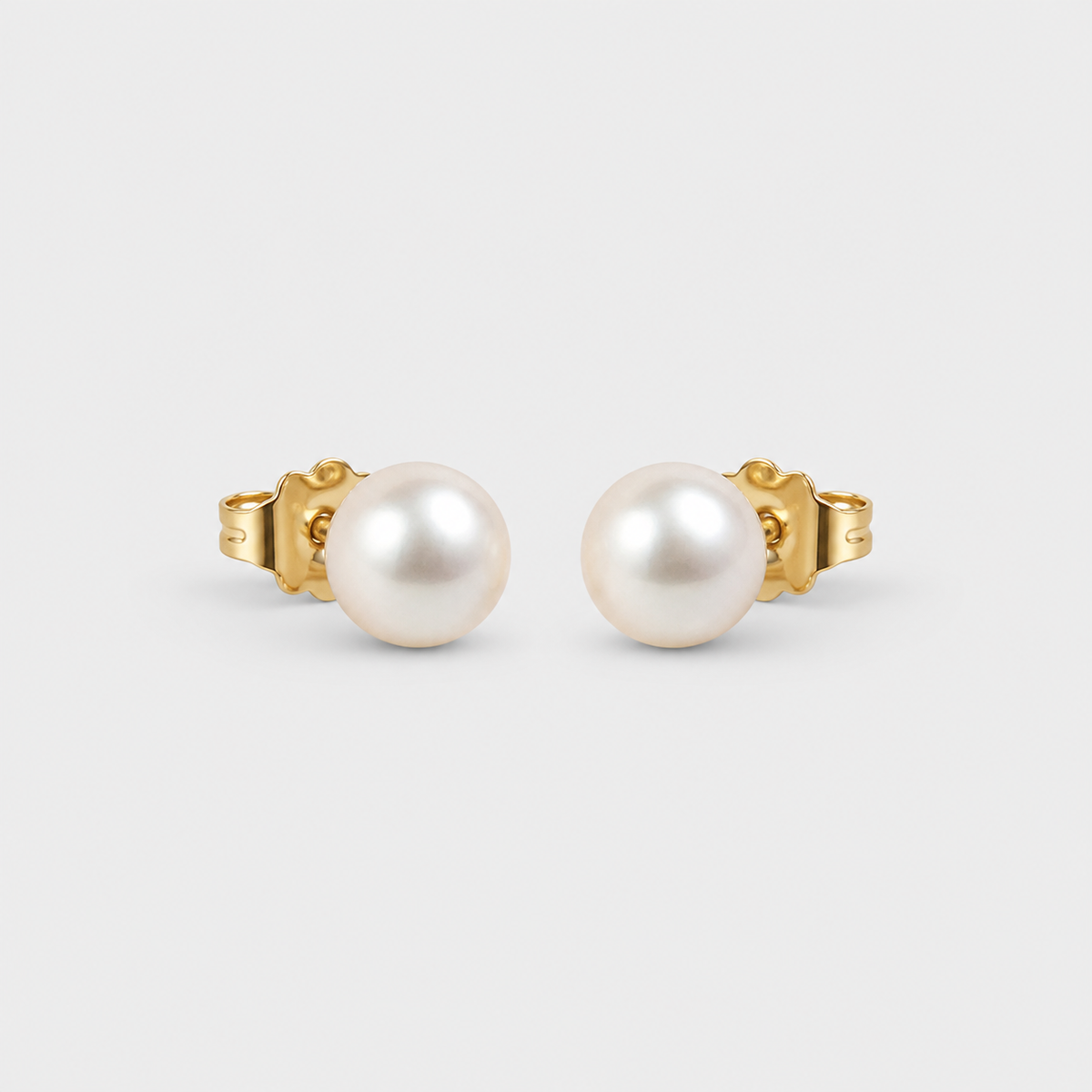 Minimal Pearl Stud Earrings