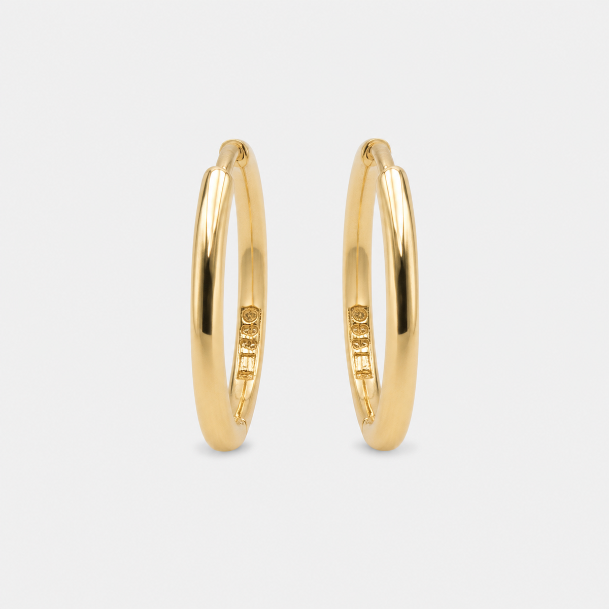 Gold Essential Huggie Hoops