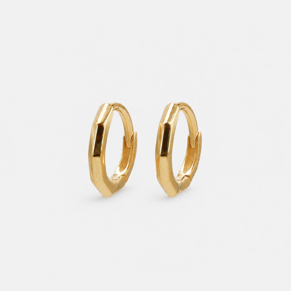 Gold Bevelled Huggie Hoops