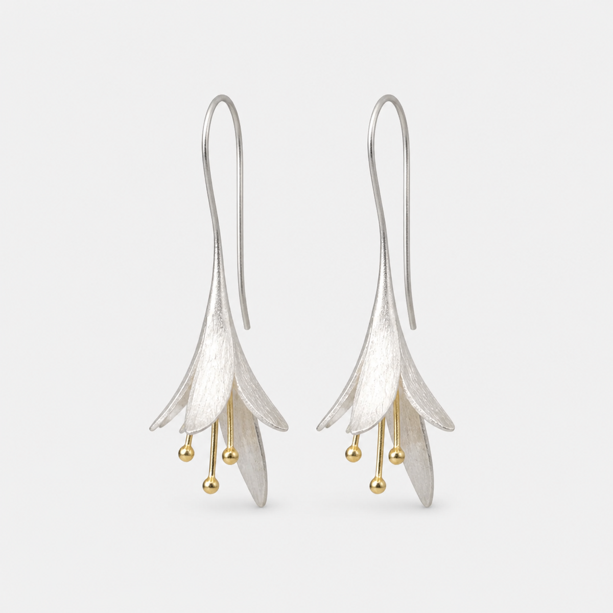 Elegant Silver Flower Earrings