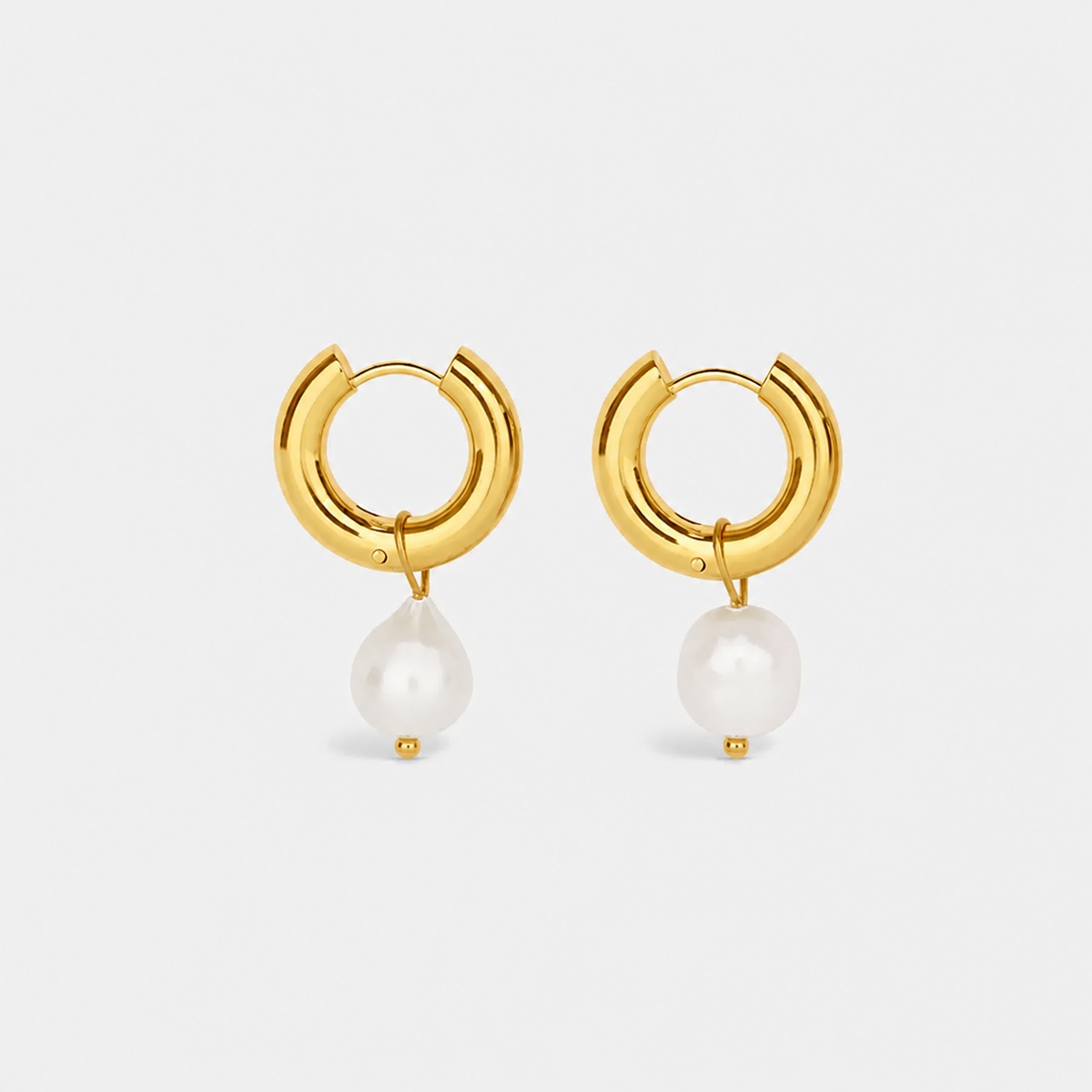 Timeless Gold Pearl Drop Earrings