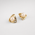 Exquisite Pearl and Gold Earrings