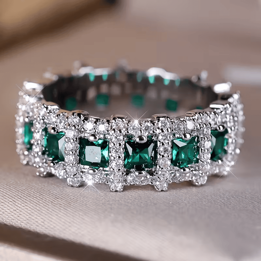 Luxe Emerald Eternity Ring