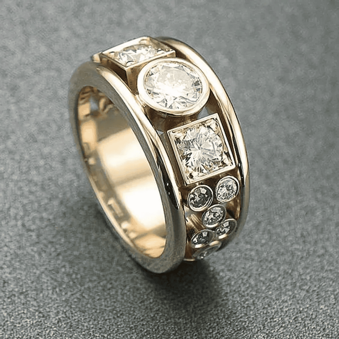 Vintage Gold Ring with Cubic Zirconia