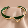 Elegant Emerald Green Wave Bracelet