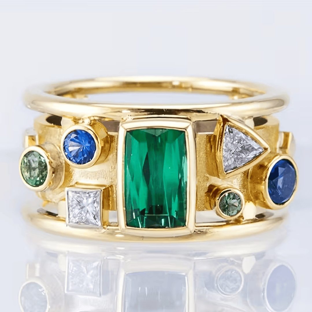 Elegant Mosaic Emerald Ring