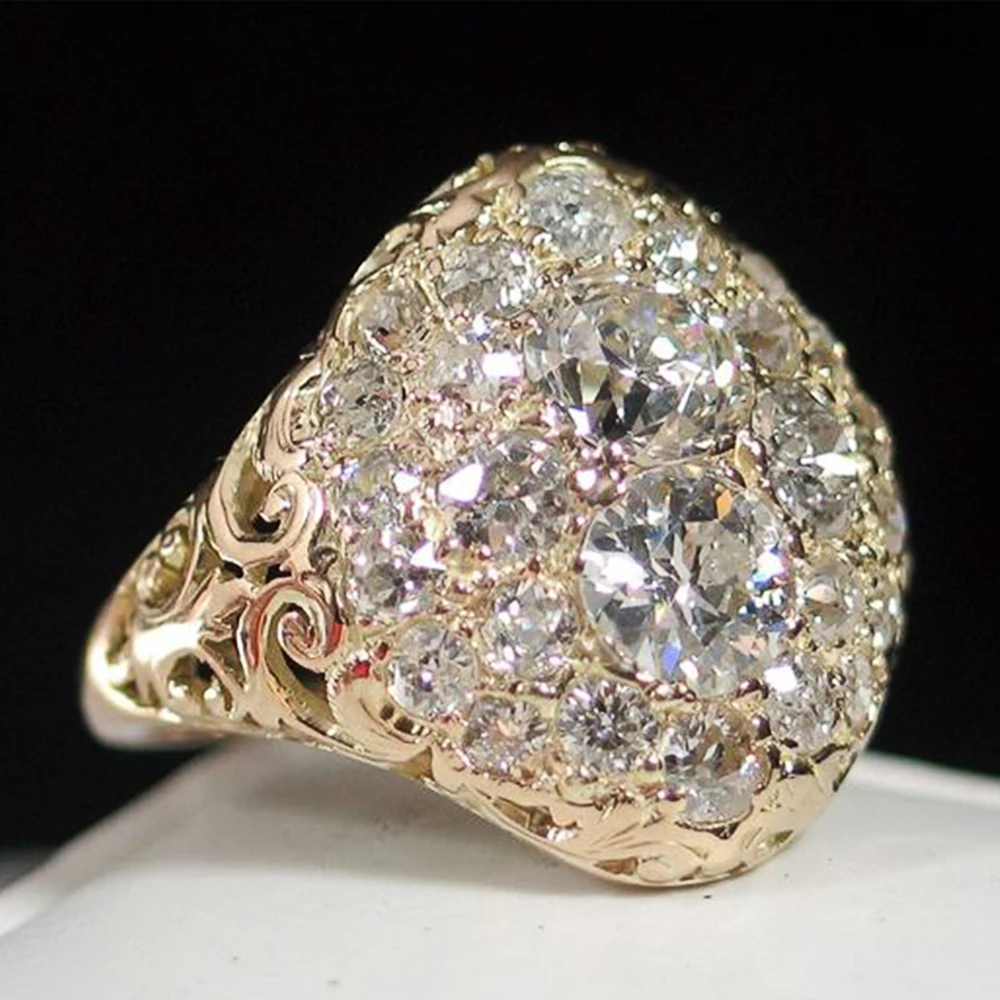 Vintage Gold Ring with Round Crystals