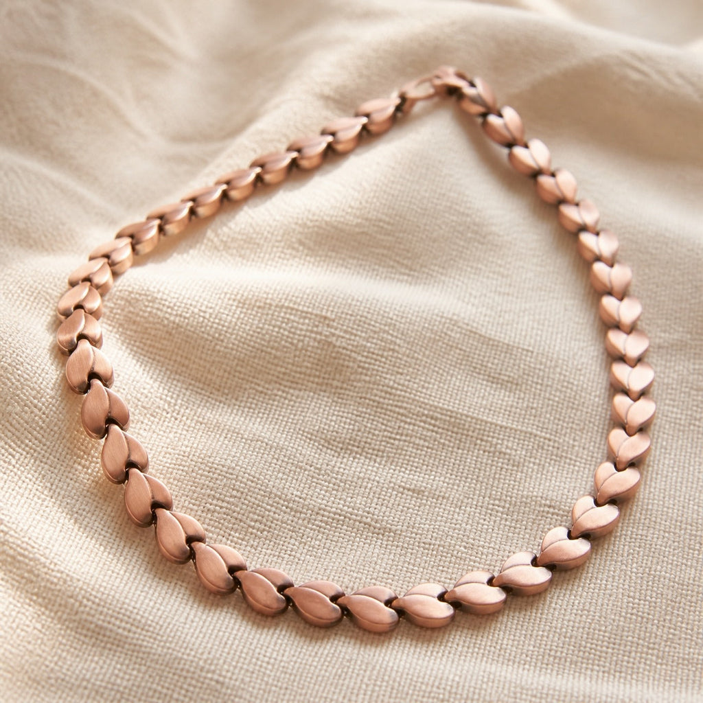 Briar Radiance Copper Necklace