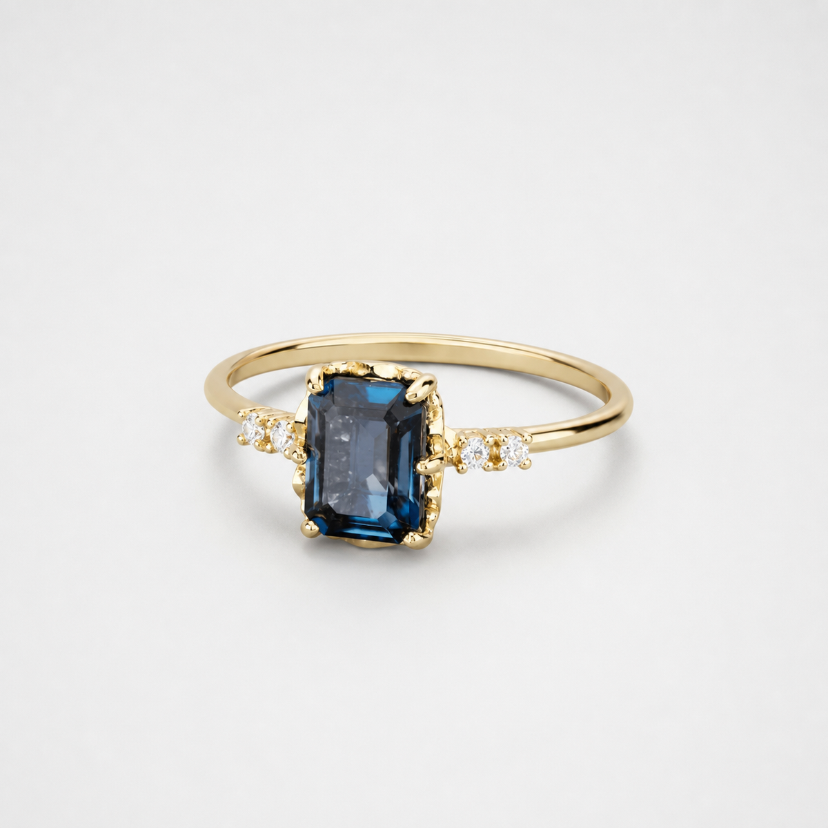 Vintage Blue Crystal Gold Ring