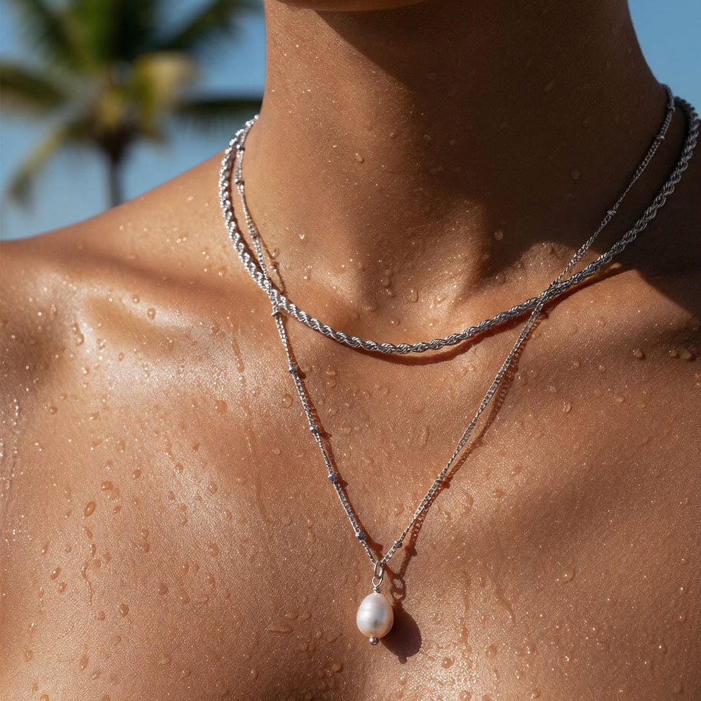 Pearl Pendant and Rope Chain Duo Necklace